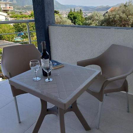 Apartments Tramonto Bar Exterior photo