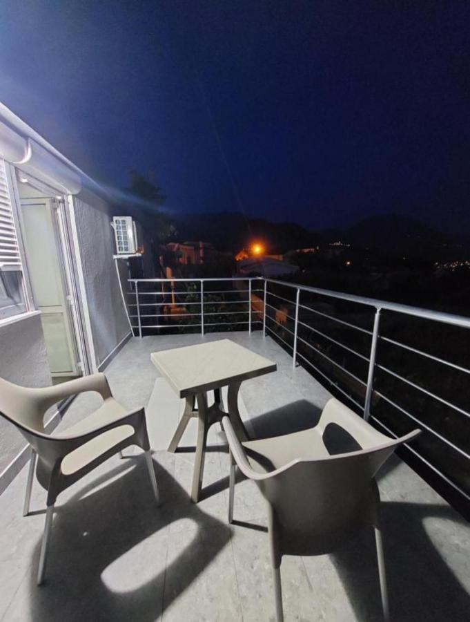 Apartments Tramonto Bar Exterior photo